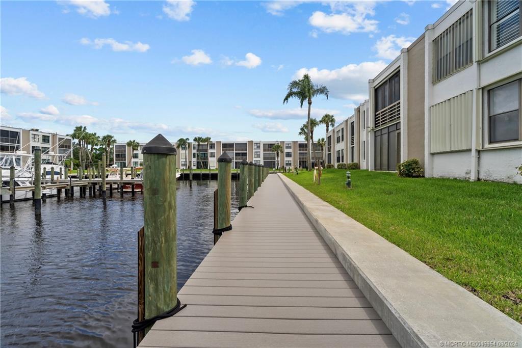 1950 Southwest Palm City Road, Unit 10205 Stuart, FL 34994 - Photo 3 of 28 Gallery Image 3