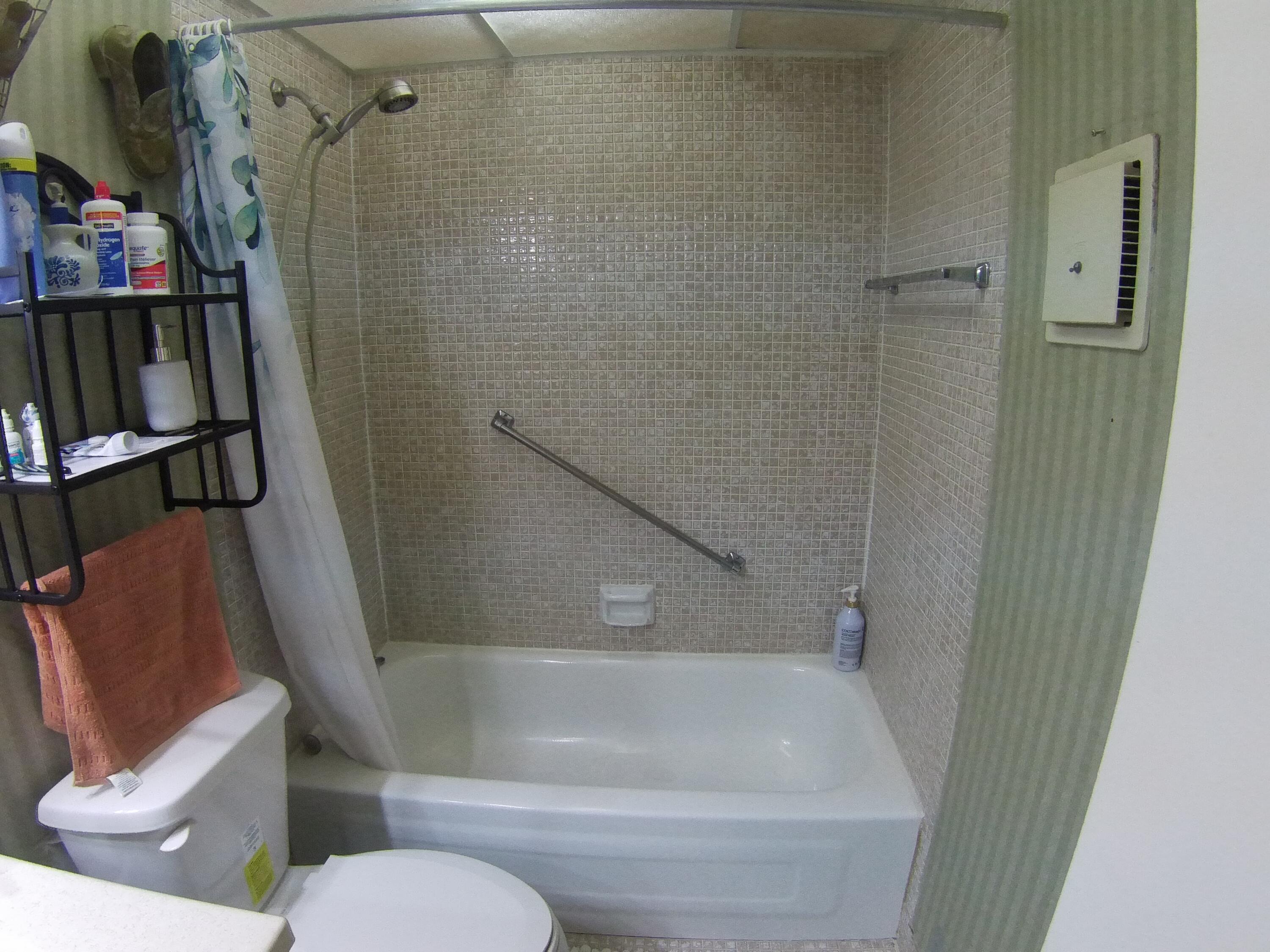 571 Capri L Delray Beach, FL 33484 - Photo 14 of 27 SING0011