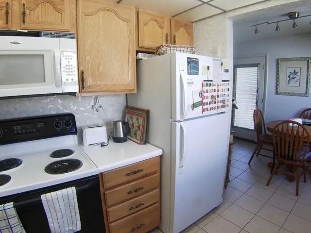 $1,750 | 571 Capri L, Delray Beach, FL 33484