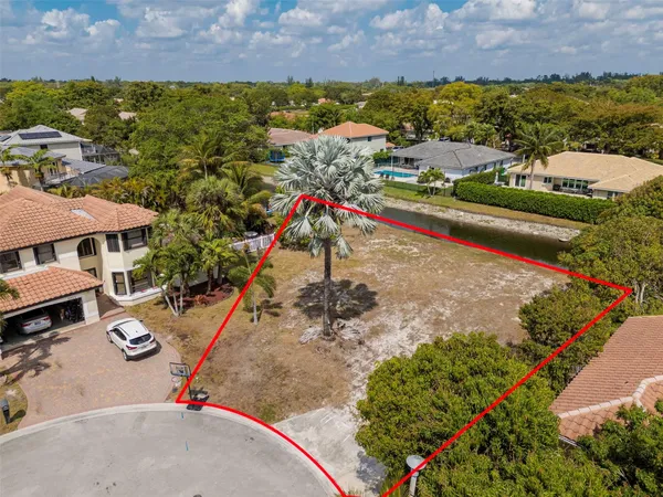 $389,990 | 5939 Northwest 52nd Street, Coral Springs, FL 33067