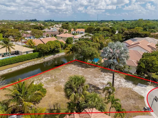 $389,990 | 5939 Northwest 52nd Street, Coral Springs, FL 33067
