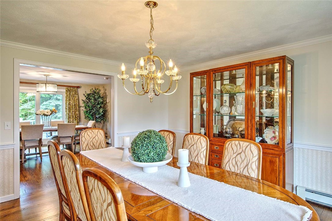 96 Windsong Road Cumberland, RI 02864 - Photo 23 of 50 Dining room