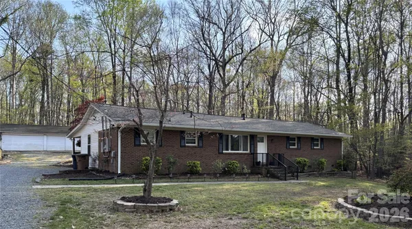 $479,000 | 409 Robinson Avenue, Matthews, NC 28104