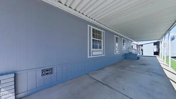 a view of entryway