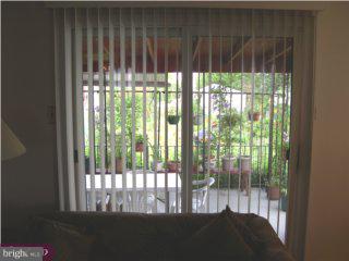 2820 Chase Road Philadelphia, PA 19152 - Photo 2 of 6 Gallery Image 2