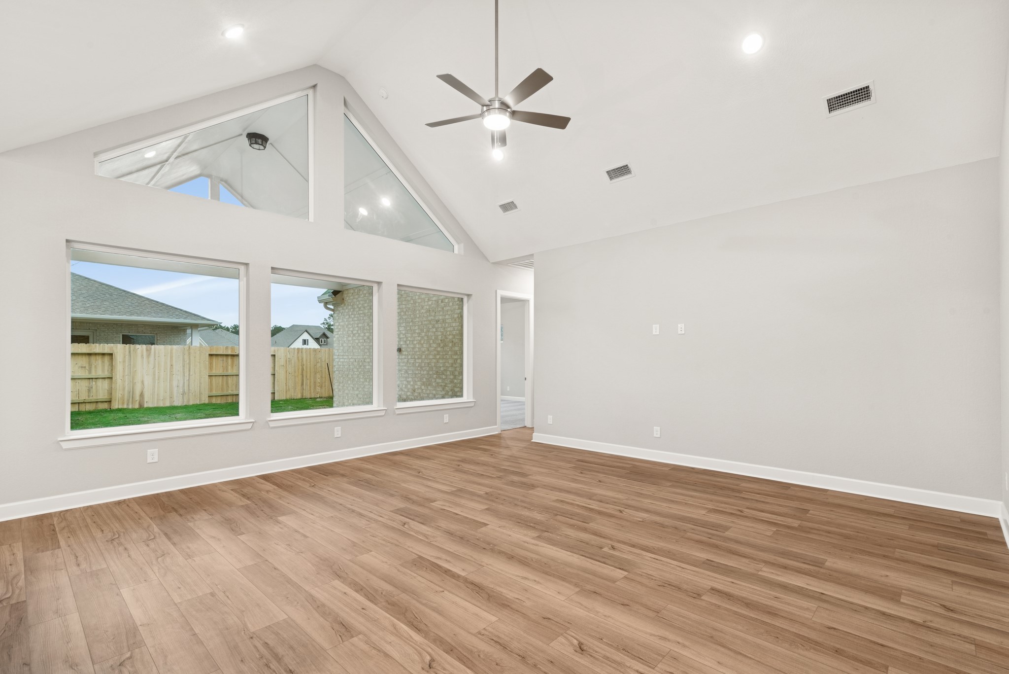 15811 Moran Meadow Street Conroe, TX 77302 - Photo 26 of 48