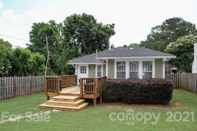 2017 Club Road Charlotte, NC 28205 - Photo 33 of 44 Gallery Image 33