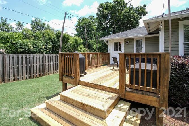 2017 Club Road Charlotte, NC 28205 - Photo 34 of 44 Gallery Image 34