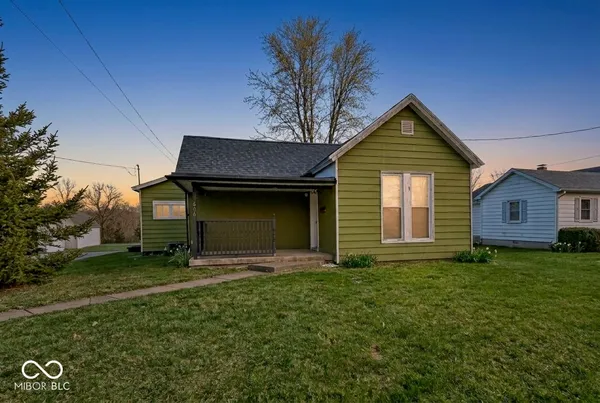$199,900 | 606 West 2nd Street, Sheridan, IN 46069