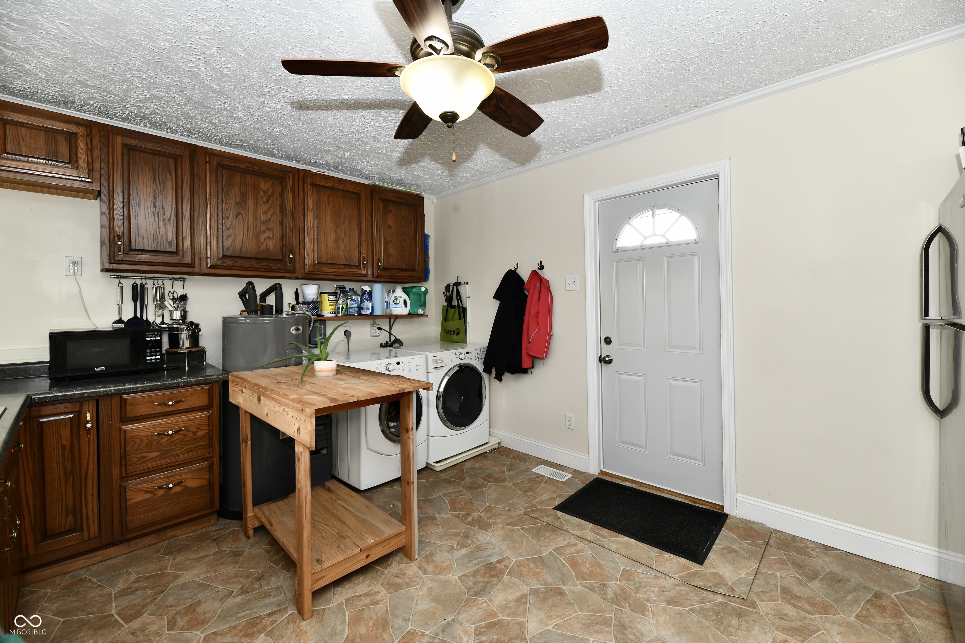 606 West 2nd Street Sheridan, IN 46069 - Photo 9 of 24