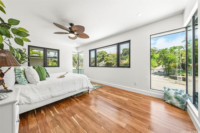 $5,870,000 | 123 Waihili Place, Honolulu, HI 96825