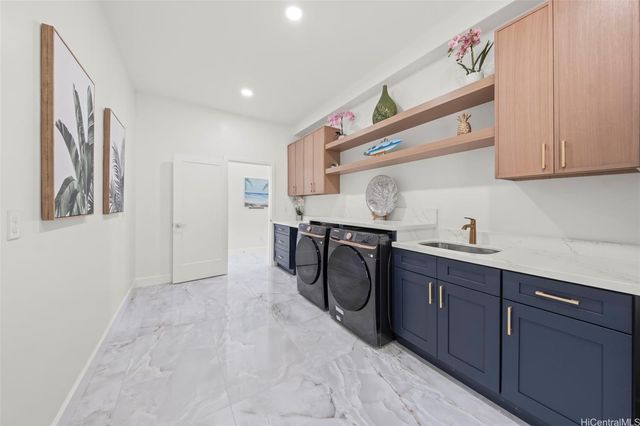 $5,870,000 | 123 Waihili Place, Honolulu, HI 96825