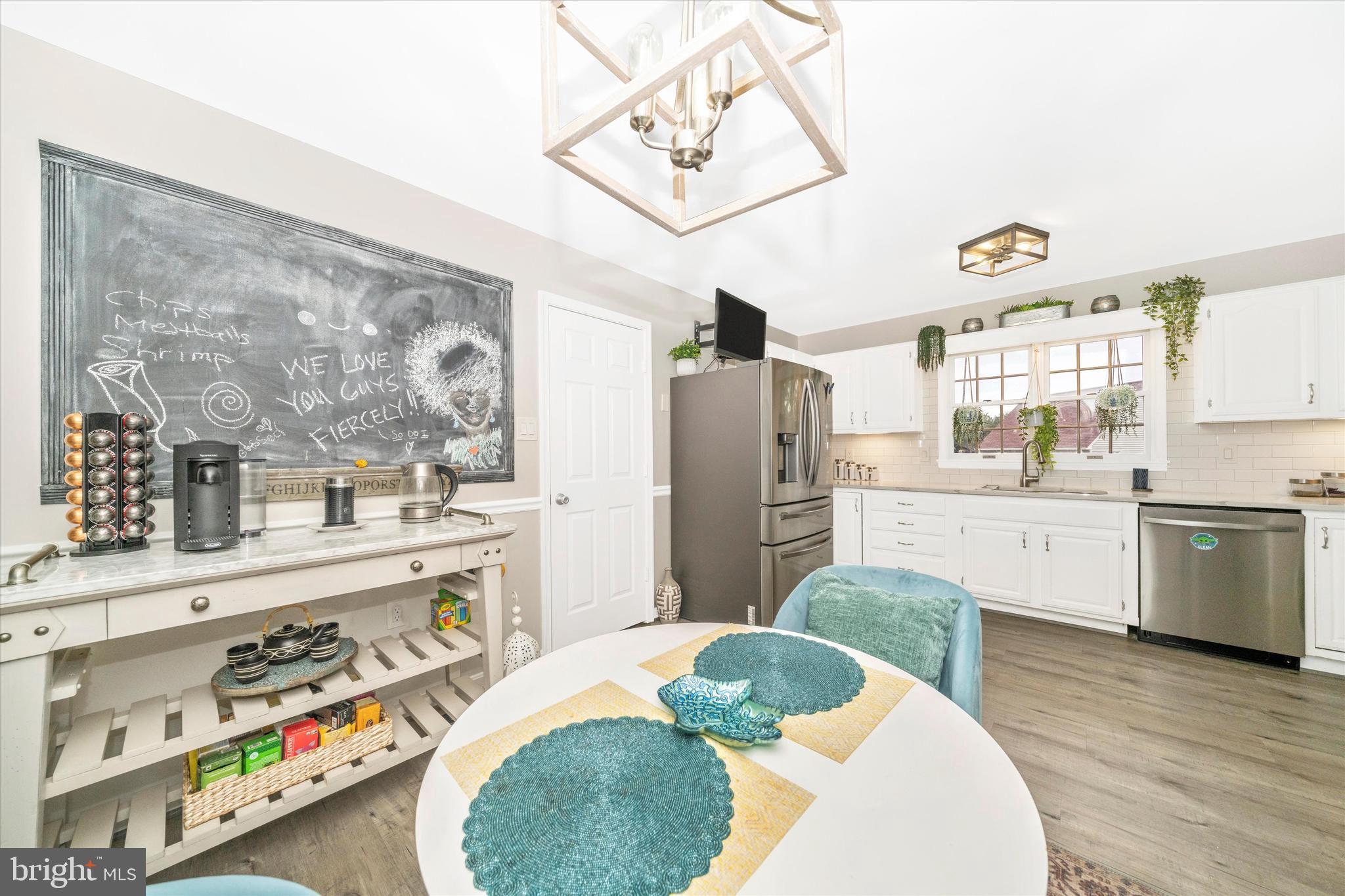 6579 Edgewood Road New Market, MD 21774 - Photo 14 of 72 kitchen