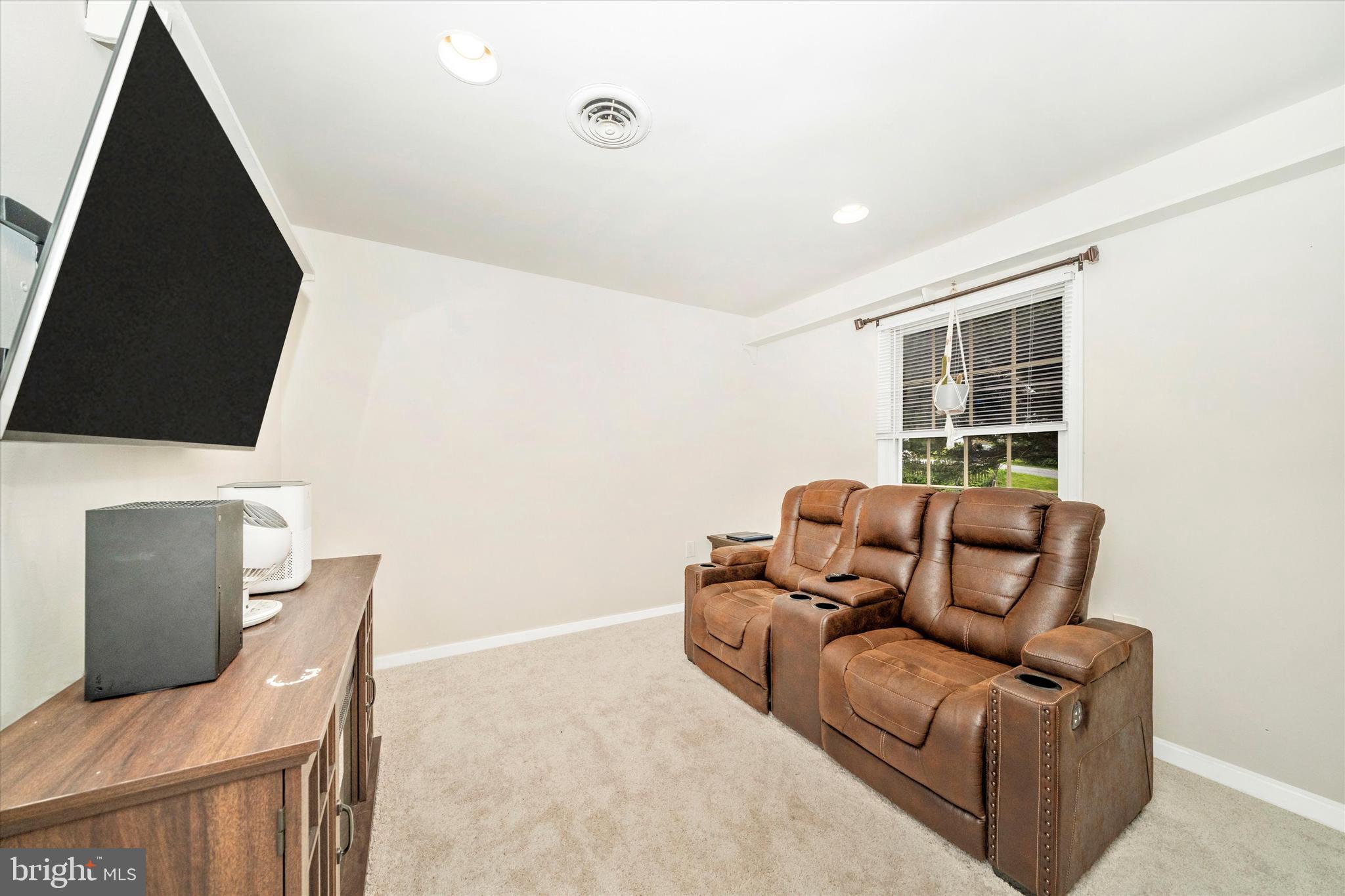 6579 Edgewood Road New Market, MD 21774 - Photo 27 of 72 bed 3