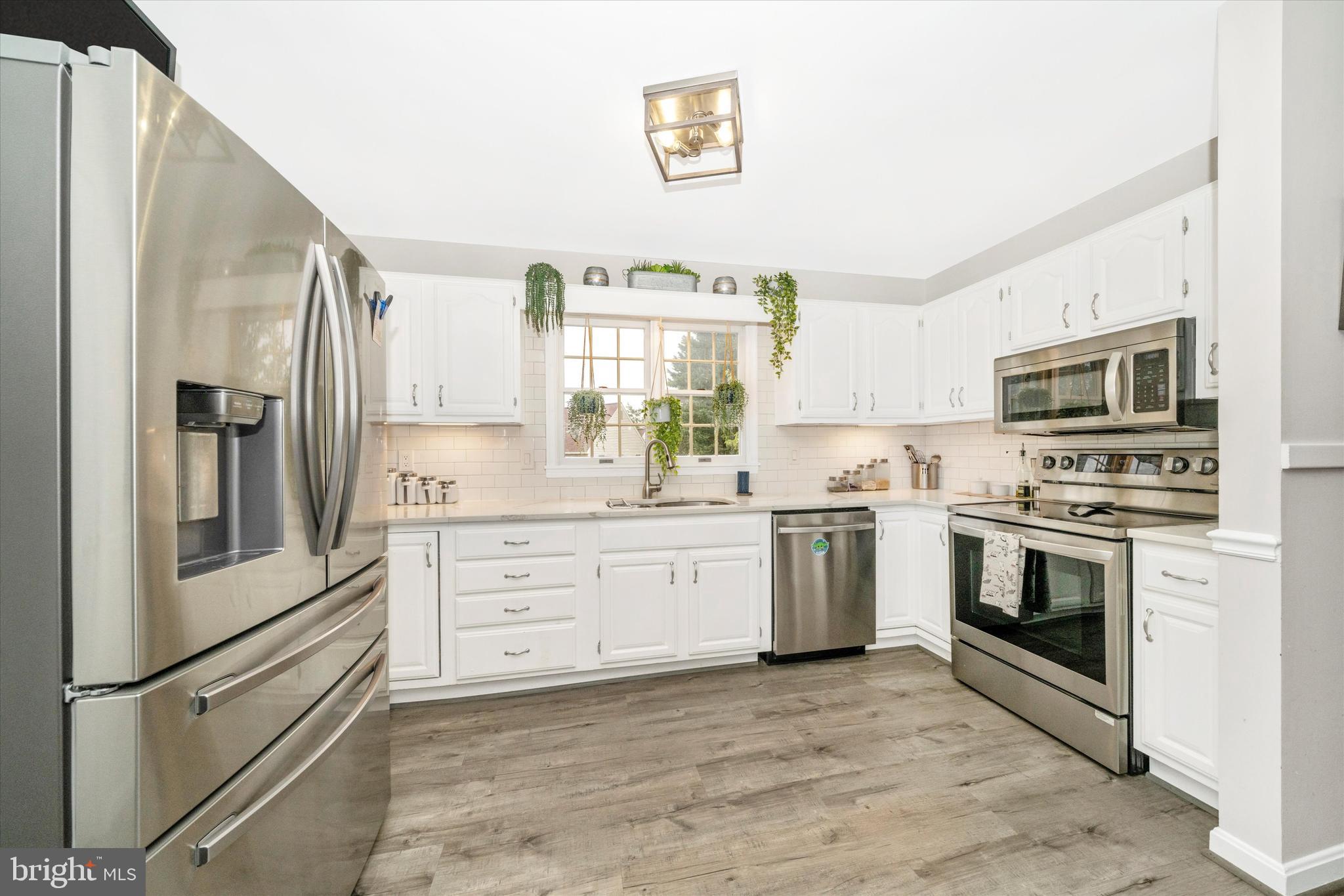 6579 Edgewood Road New Market, MD 21774 - Photo 10 of 72 kitchen