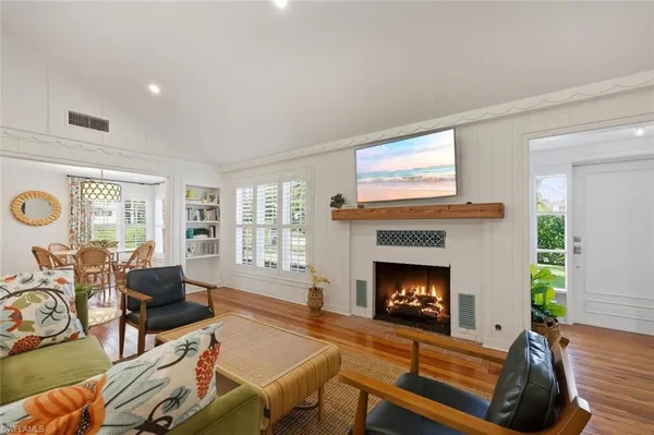 $28,000 | 92 10th Avenue South, Naples, FL 34102