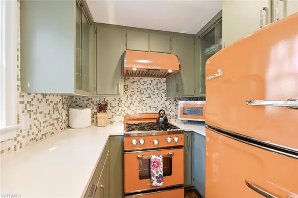 $28,000 | 92 10th Avenue South, Naples, FL 34102