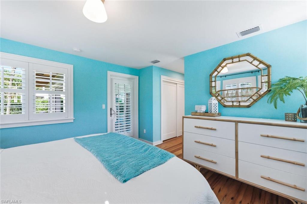 92 10th Avenue South Naples, FL 34102 - Photo 22 of 41