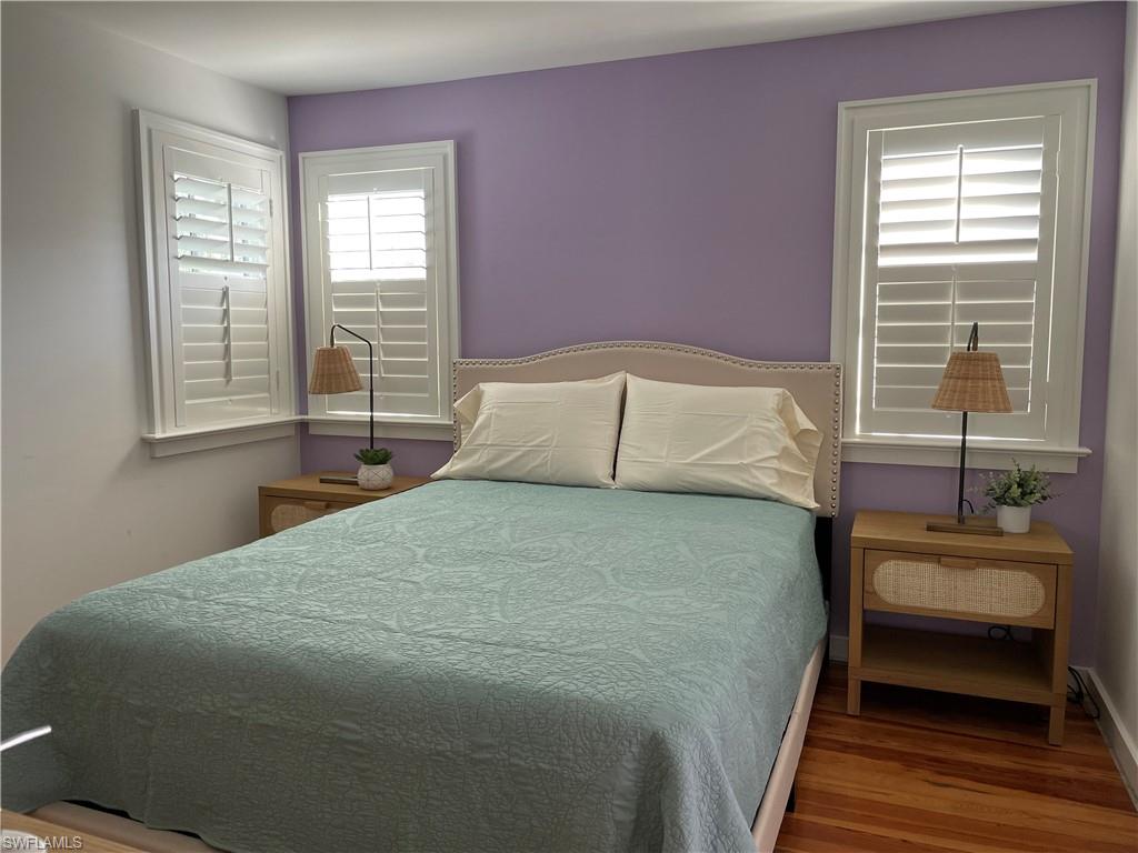 92 10th Avenue South Naples, FL 34102 - Photo 7 of 7 Queen Bed