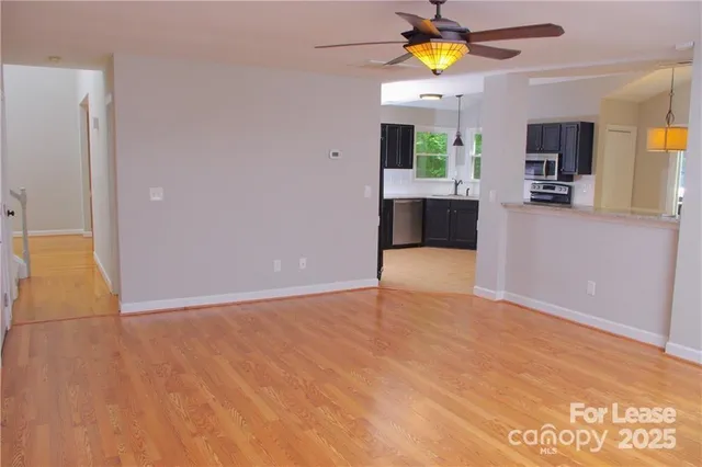 $2,175 | 20700 Willow Pond Road, Cornelius, NC 28031