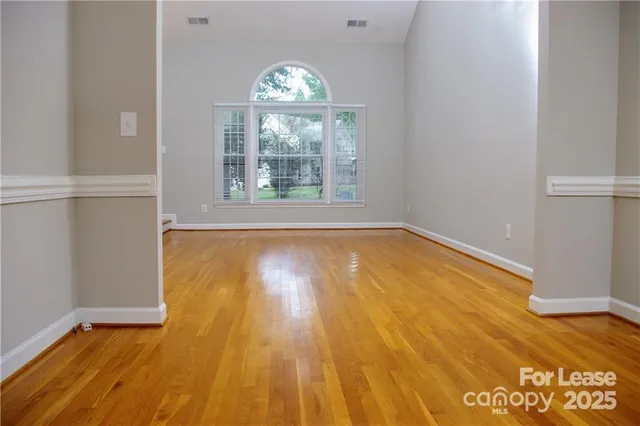 $2,175 | 20700 Willow Pond Road, Cornelius, NC 28031