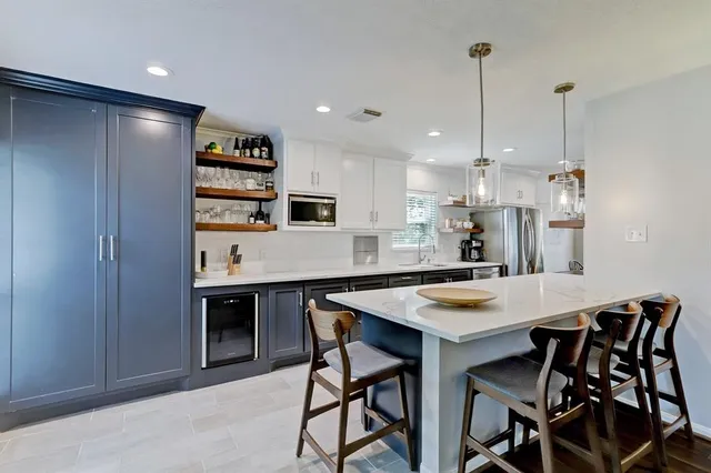 $2,600 | 9738 Derrik Drive, Houston, TX 77080