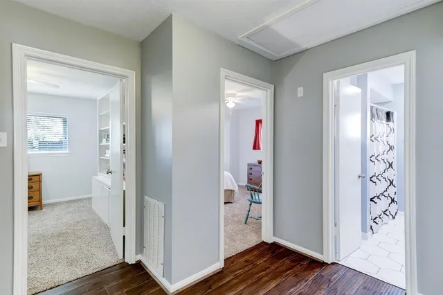 $2,600 | 9738 Derrik Drive, Houston, TX 77080