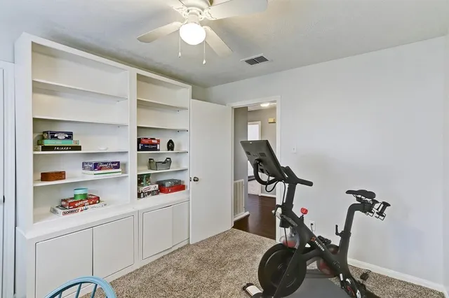 $2,600 | 9738 Derrik Drive, Houston, TX 77080