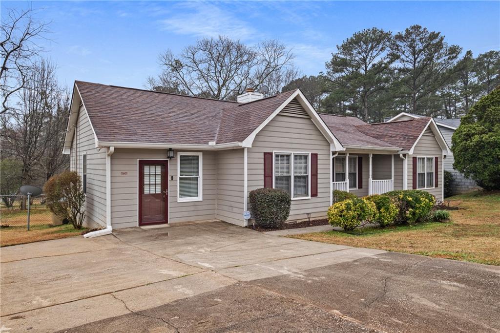 3645 Fay Drive Rex, GA 30273 - Photo 2 of 28