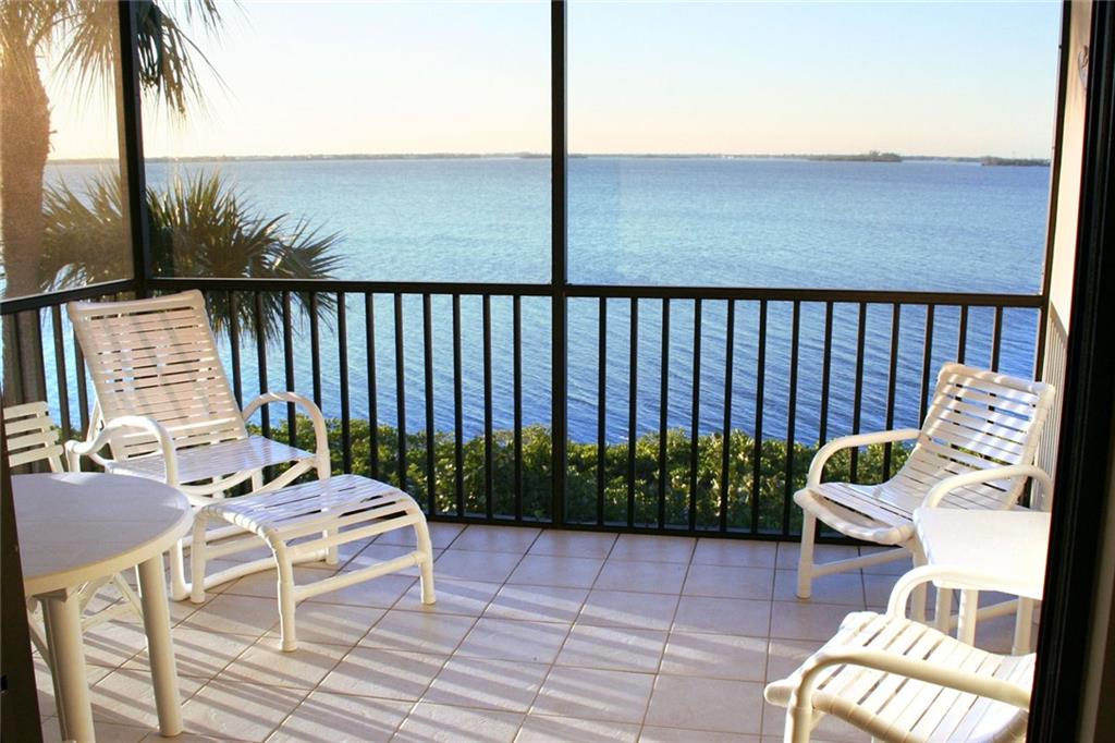 20 Northeast Plantation Road, Unit 203 Stuart, FL 34996 - Photo 7 of 33 Gallery Image 7