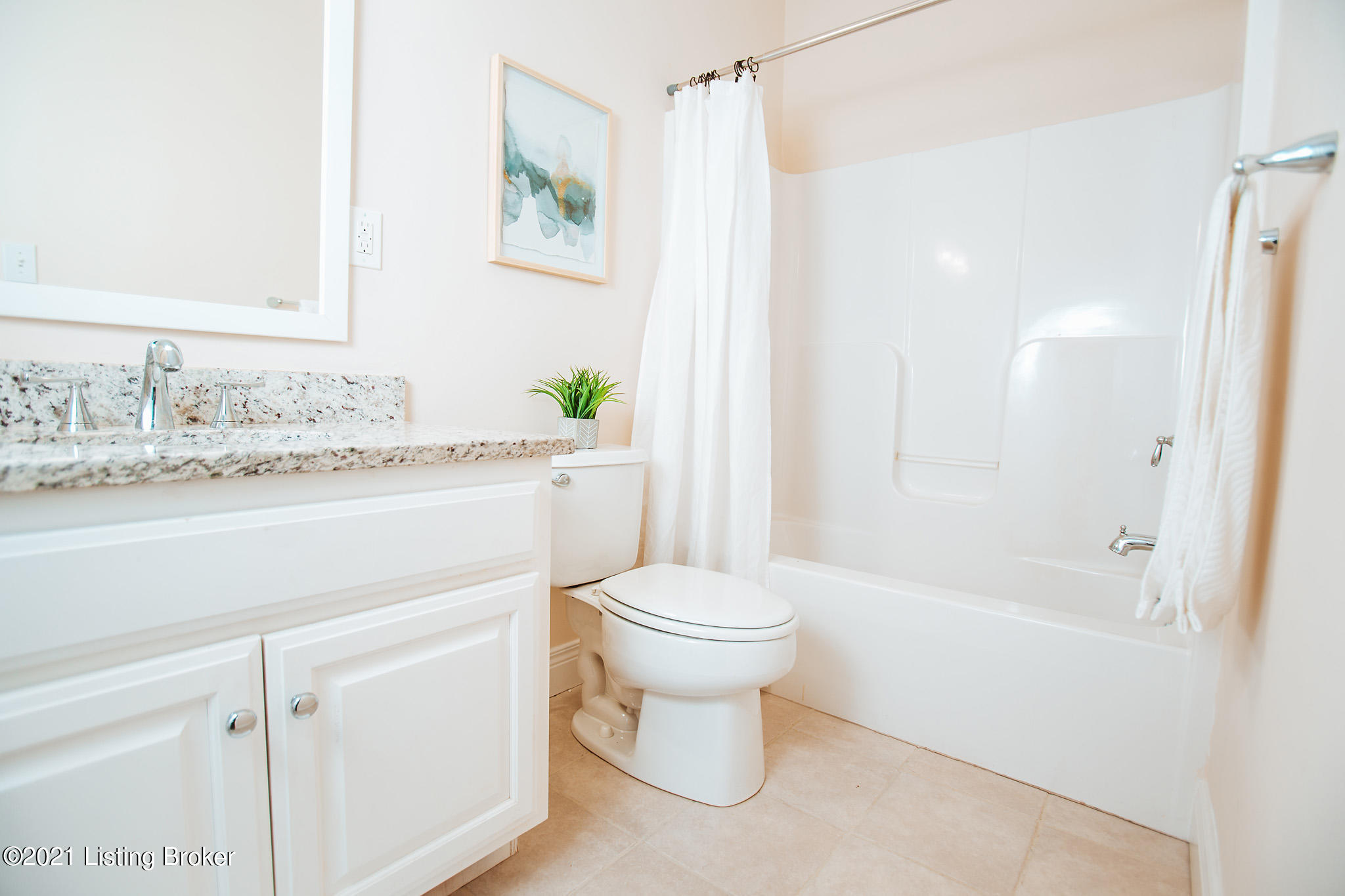 1303 Ridge Pointe Goshen, KY 40026 - Photo 39 of 52 Second Floor Primary Suite Bathroom