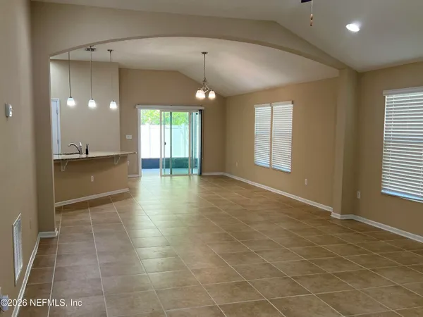 $2,100 | 12454 Itani Way, Jacksonville, FL 32226