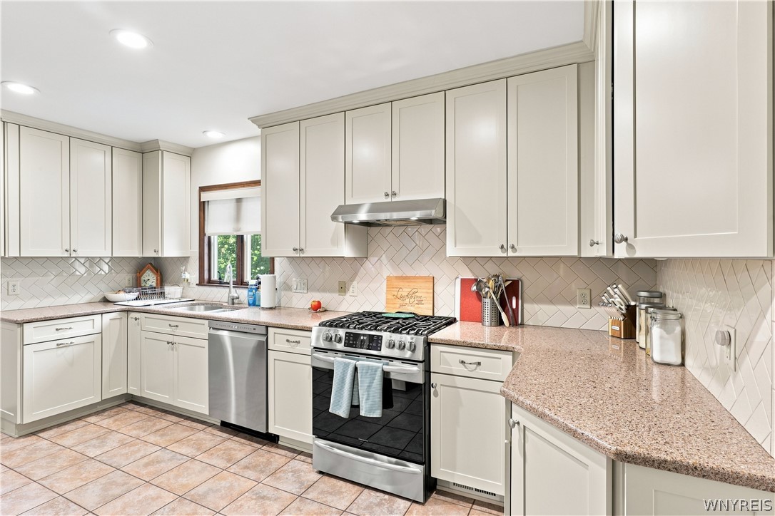 68 Radcliffe Road Buffalo, NY 14214 - Photo 9 of 43 Gallery Image 9