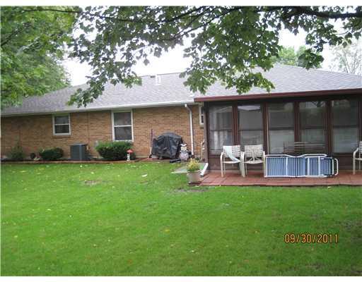 2926 Alameda Springfield, OH 45503 - Photo 2 of 18