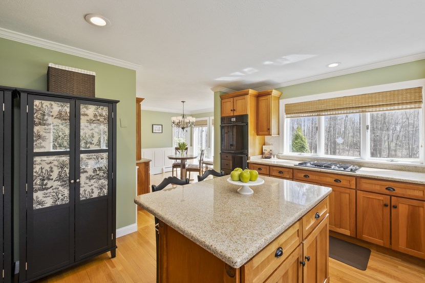 3 Treasure Way Atkinson, NH 03811 - Photo 12 of 38