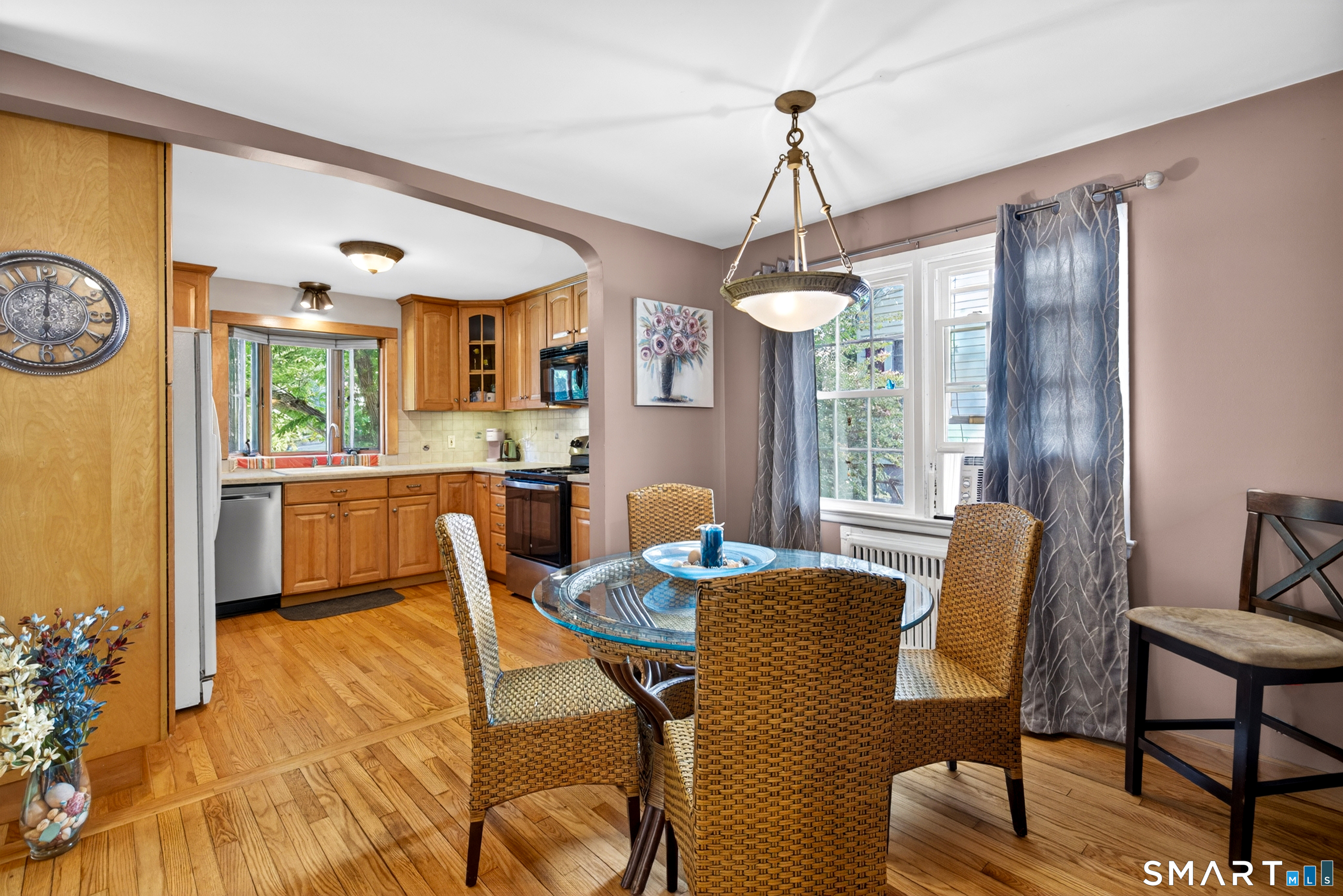 37 Dunbar Road Milford, CT 06460 - Photo 10 of 34