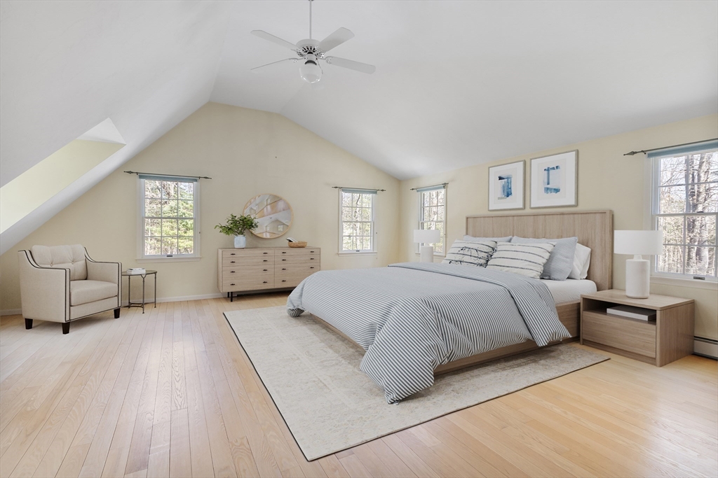 11 Maynard Road Berlin, MA 01503 - Photo 19 of 40