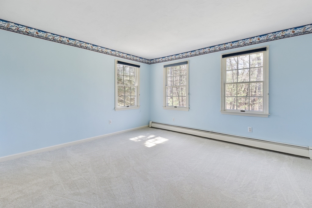 11 Maynard Road Berlin, MA 01503 - Photo 26 of 40