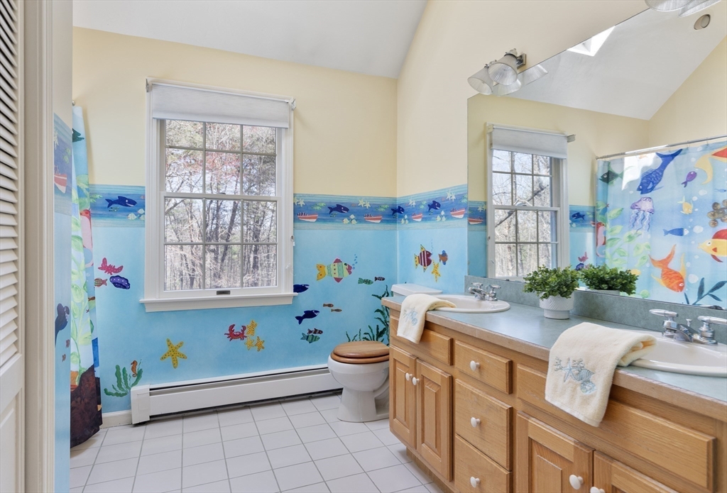 11 Maynard Road Berlin, MA 01503 - Photo 28 of 40