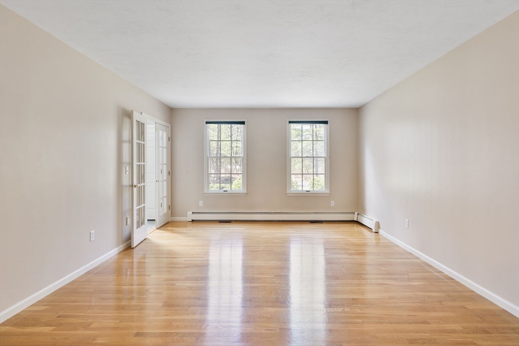 11 Maynard Road Berlin, MA 01503 - Photo 6 of 40