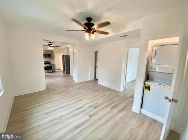 $2,300 | 305 South Main Street, Unit 3, Phoenixville, PA 19460