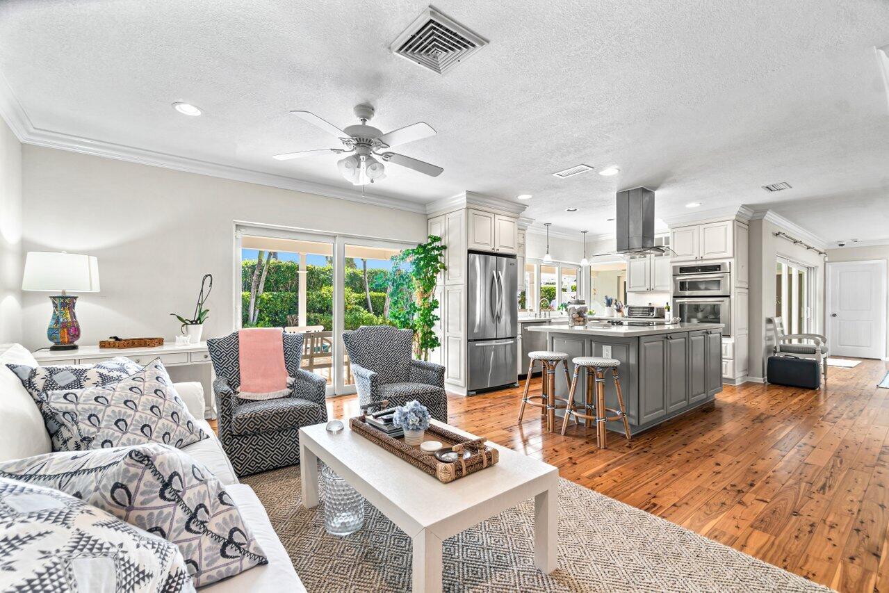 1162 Walnut Terrace Boca Raton, FL 33486 - Photo 19 of 47 020-1162WalnutTerrace-BocaRaton-FL-33486