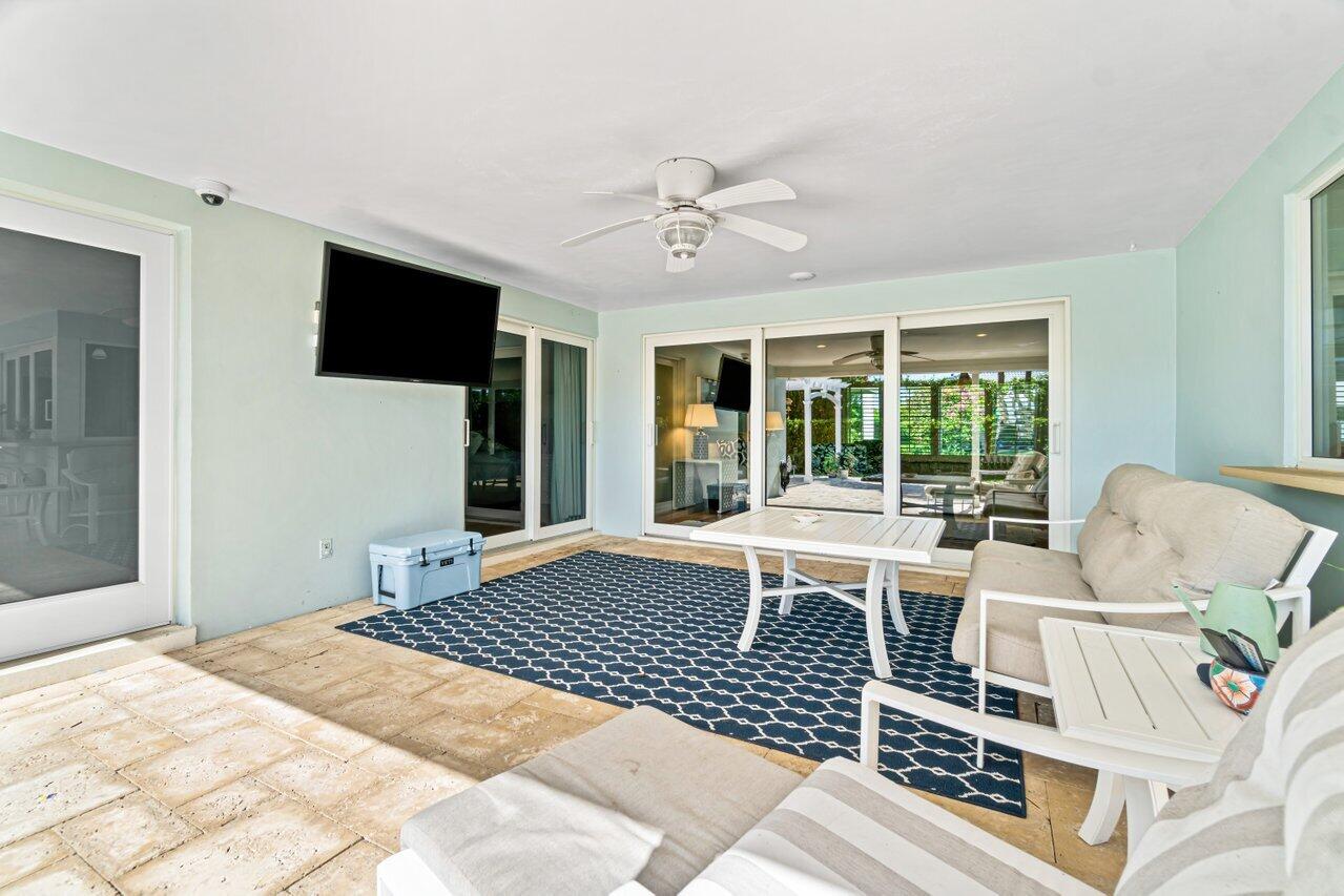 1162 Walnut Terrace Boca Raton, FL 33486 - Photo 28 of 47 031-1162WalnutTerrace-BocaRaton-FL-33486