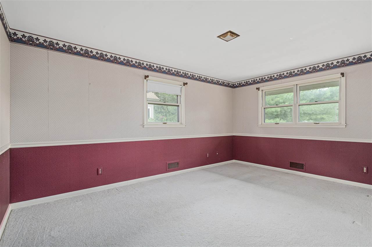 5589 Guilford Road Rockford, IL 61107 - Photo 19 of 36 Gallery Image 19