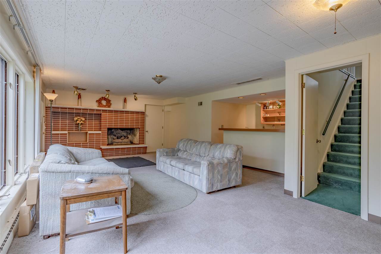 5589 Guilford Road Rockford, IL 61107 - Photo 22 of 36 Gallery Image 22