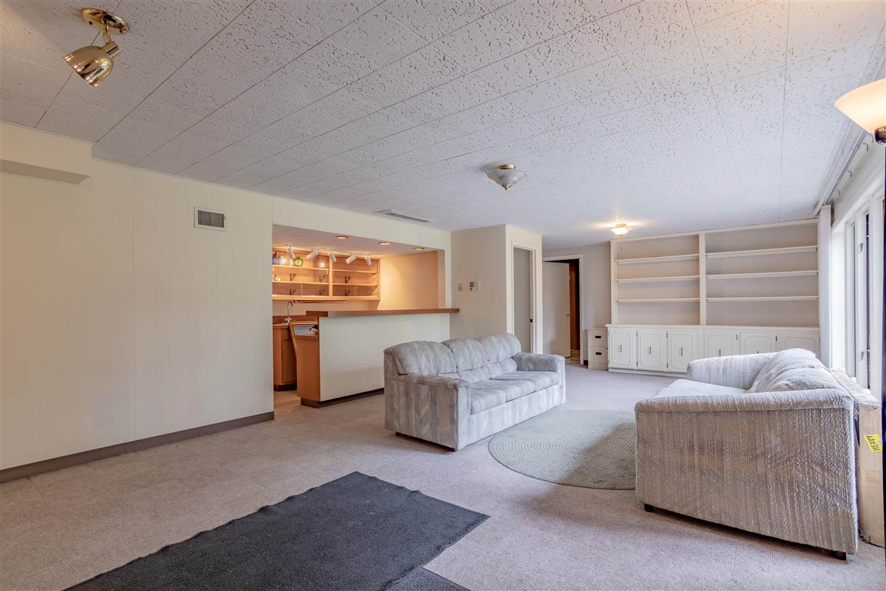 5589 Guilford Road Rockford, IL 61107 - Photo 23 of 36 Gallery Image 23