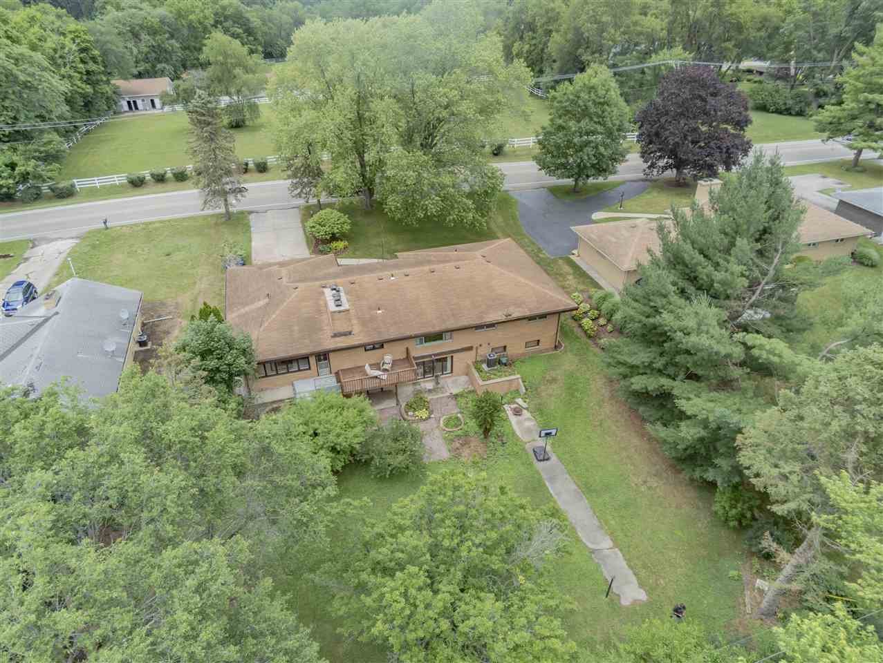 5589 Guilford Road Rockford, IL 61107 - Photo 33 of 36 Gallery Image 33