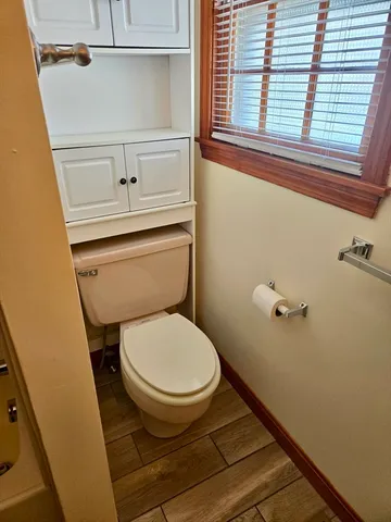 $1,300 | 216 Ashland Avenue, Unit 1, Southbridge, MA 01550