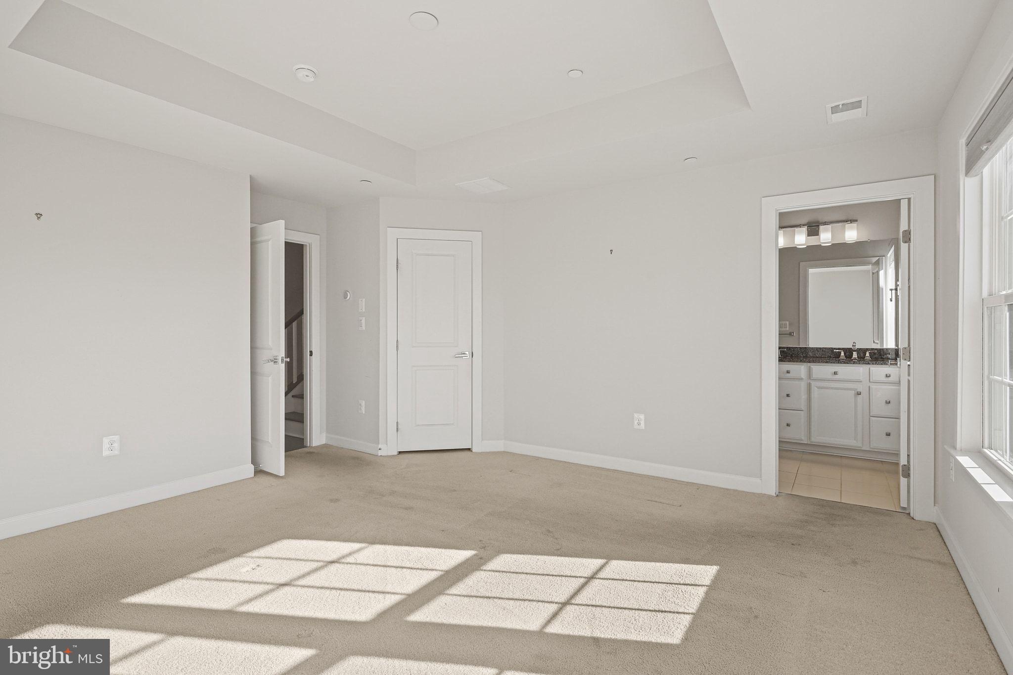 6015 Hidden Meadow, Unit 3 Ellicott City, MD 21043 - Photo 11 of 32