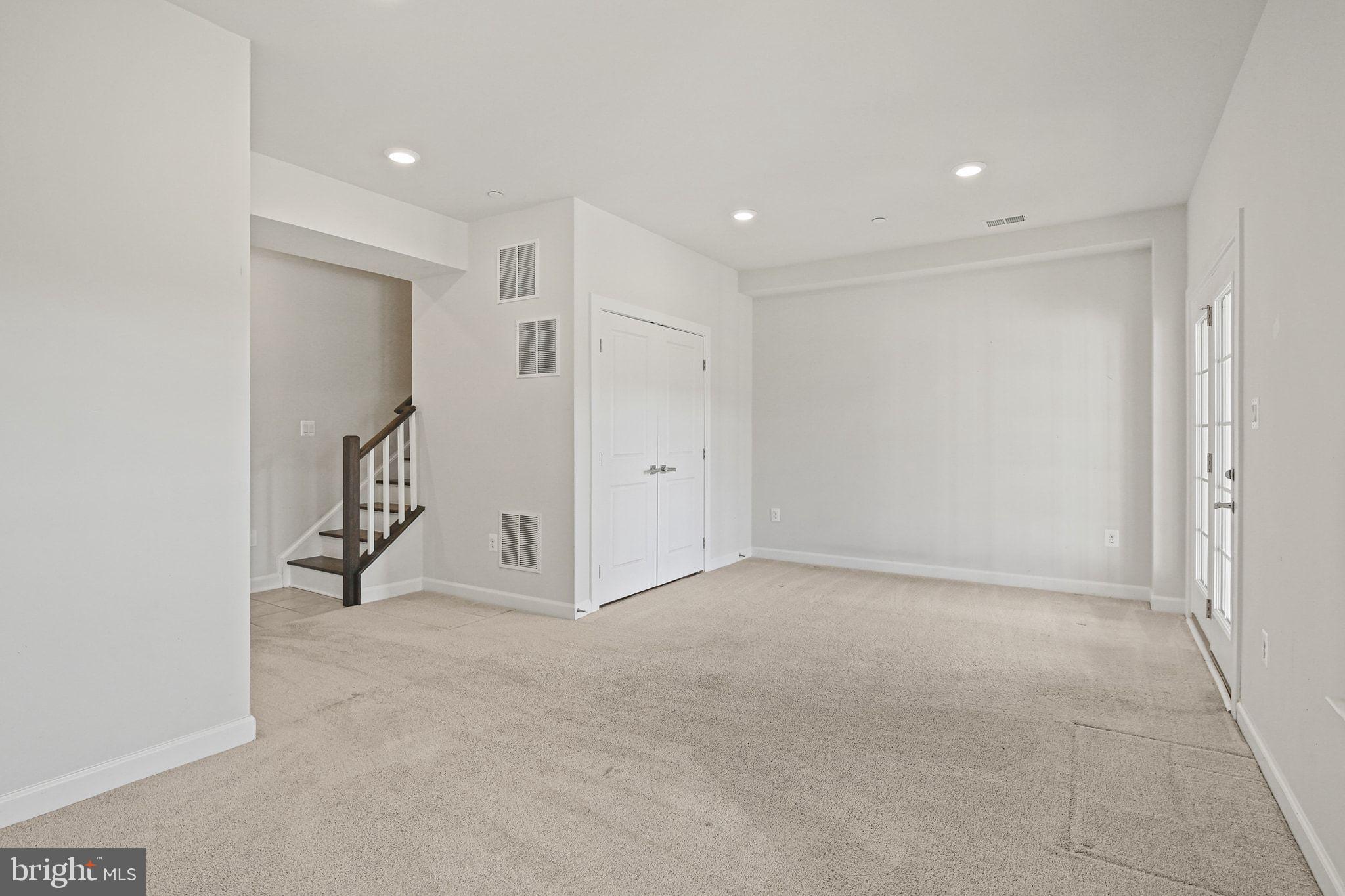 6015 Hidden Meadow, Unit 3 Ellicott City, MD 21043 - Photo 26 of 32